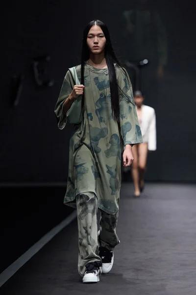 Look 21